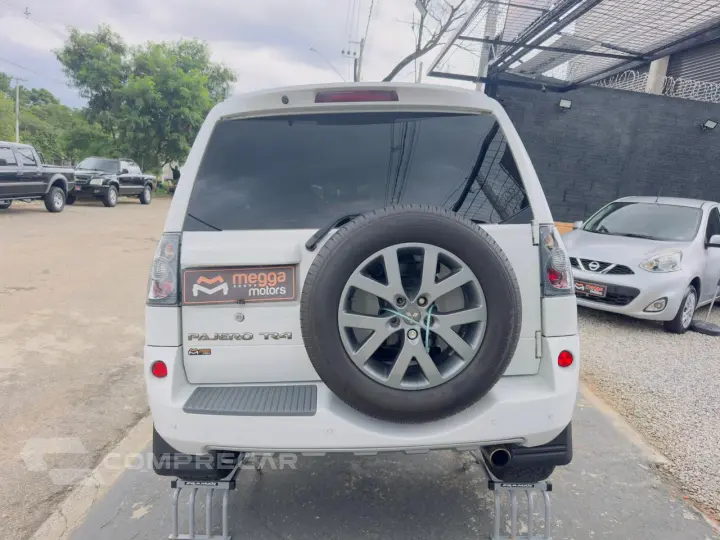 Pajero TR4 2.0 16V 4P FLEX AUTOMÁTICO