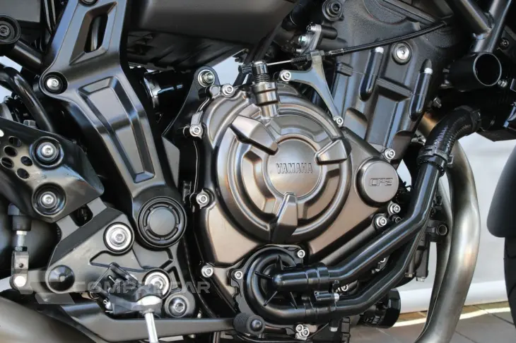 YAMAHA MT-07 ABS