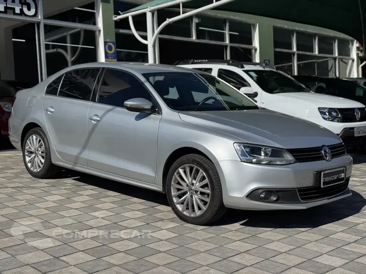 JETTA Highline 2.0 TSI 16V 4p Tiptronic