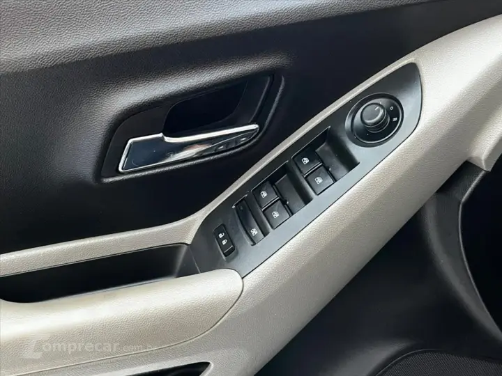 TRACKER 1.8 MPFI LTZ 4X2 16V FLEX 4P AUTOMÁTICO