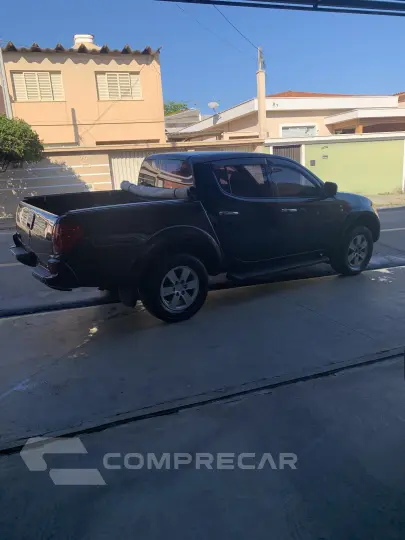 L200 3.5 Triton 4X4 CD V6 24V