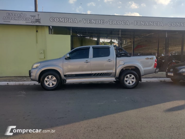 HILUX 2.7 SRV 4X2 CD 16V