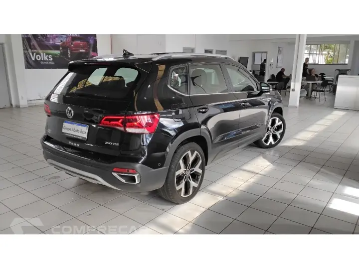 TAOS 1.4 250 TSI TOTAL FLEX HIGHLINE AUTOMÁTICO