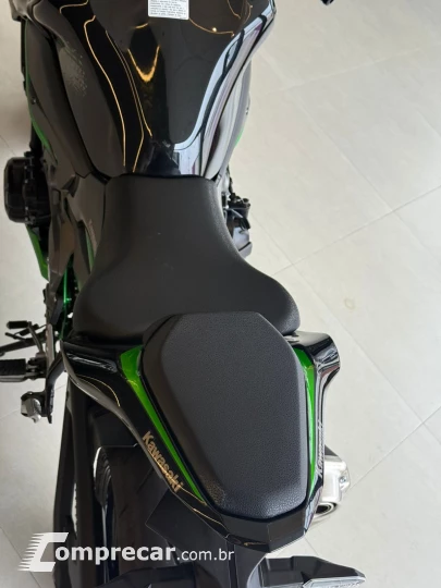 Z-900 R EDITION