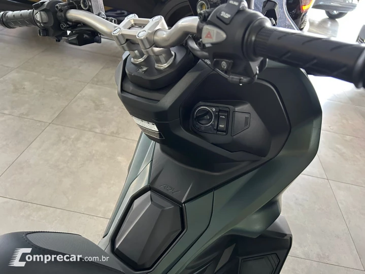 ADV ADV 150