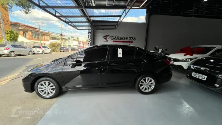 Civic Sedan LXR 2.0 Flexone 16V Aut. 4p