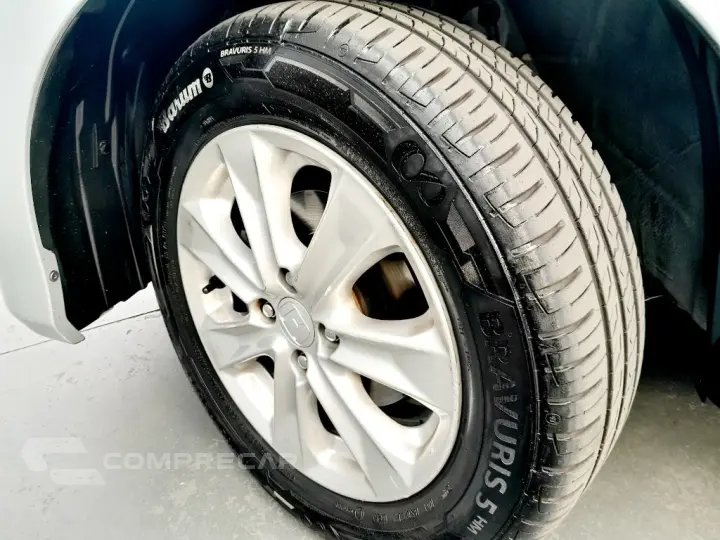 Fit LX 1.4/ 1.4 Flex 8V/16V 5p Mec.