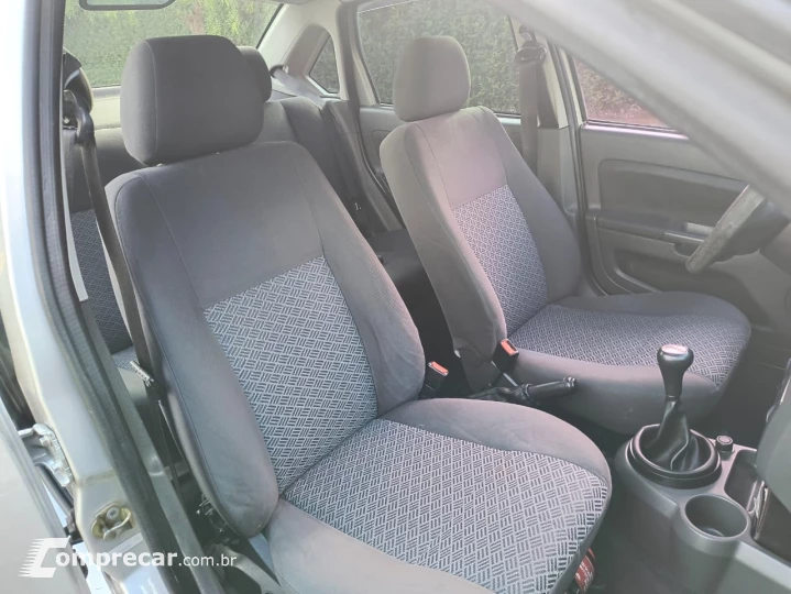 FIESTA 1.6 Rocam Sedan 8V