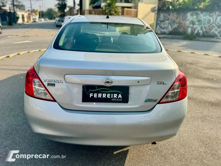 Versa 1.6 16V Flex Sl 4P Manual