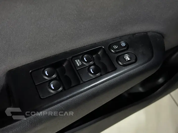 HB20S 1.6 COMFORT PLUS 16V FLEX 4P AUTOMÁTICO