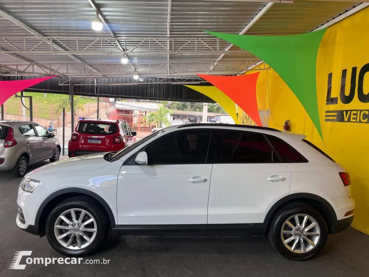 Q3 1.4 Tfsi Ambiente Plus Flex 4P S Tronic