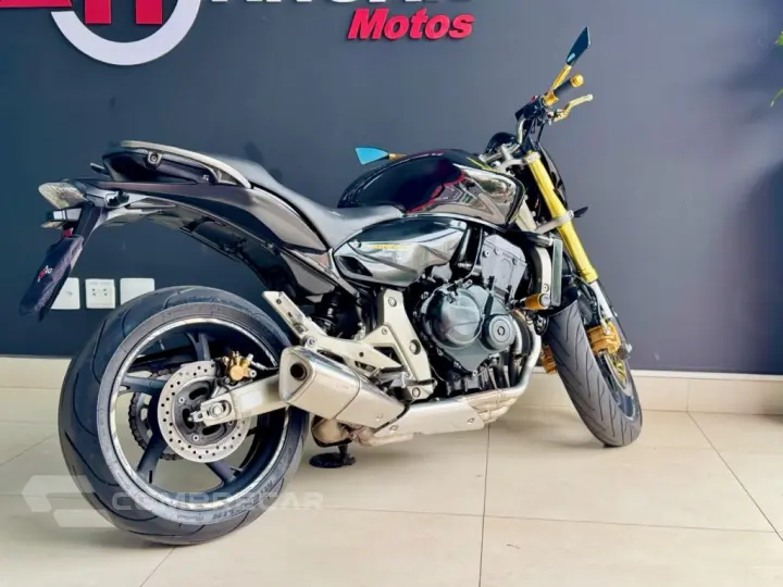CB 600F HORNET