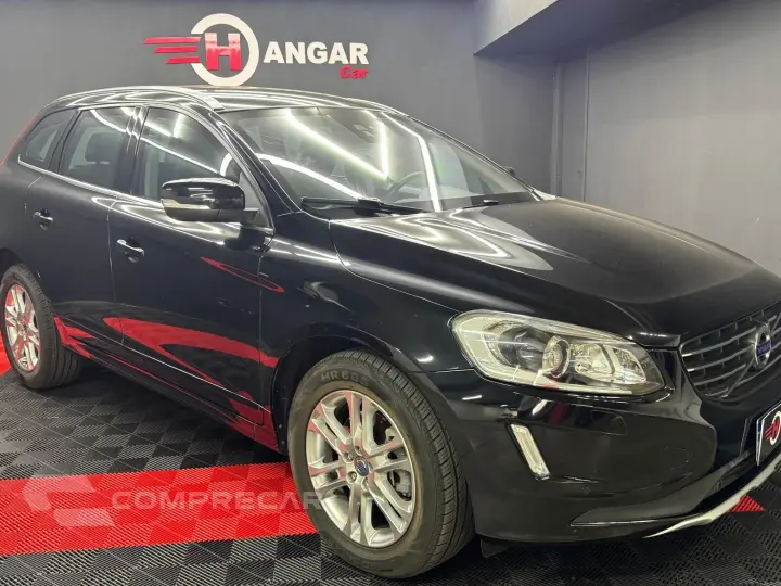 XC60 2.0 T5 DYNAMIC FWD TURBO GASOLINA 4P AUTOMÁTICO