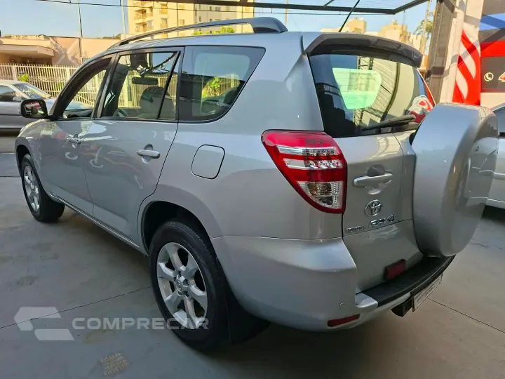 Rav4 2.4 4X4 16V Gasolina 4P Automático