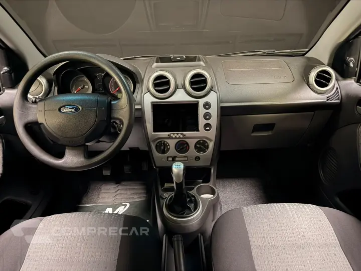 FIESTA 1.6 ROCAM SEDAN 8V FLEX 4P MANUAL