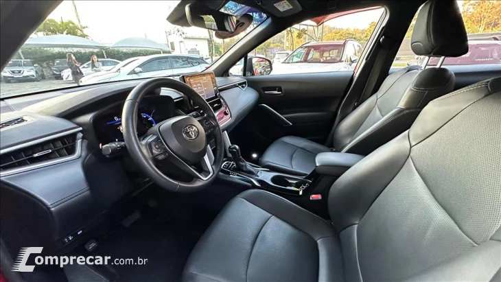 COROLLA CROSS 2.0 VVT-IE FLEX XRE DIRECT SHIFT