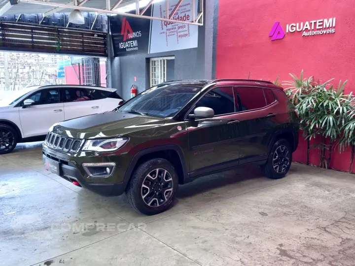 COMPASS 2.0 16V DIESEL TRAILHAWK 4X4 AUTOMÁTICO