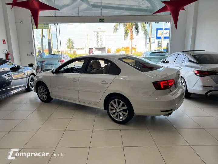 Jetta 2.0 4P TSI HIGHLINE 211 CV AUTOMÁTICO