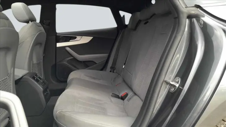 A5 2.0 TFSI MHEV SPORTBACK S LINE S TRONIC