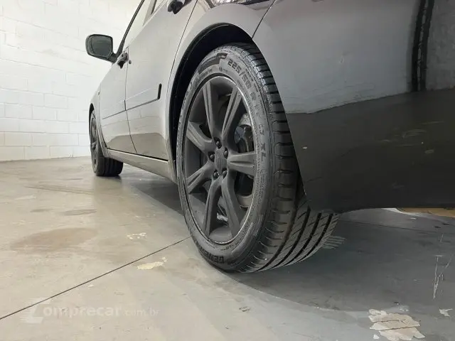 IMPREZA - 2.0 4X2 16V 4P AUTOMÁTICO