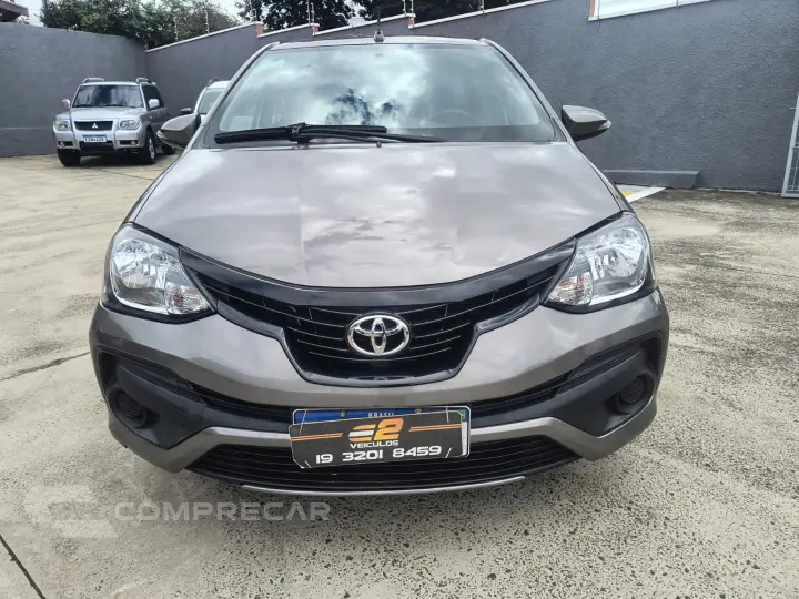 ETIOS 1.5 X Plus Sedan 16V