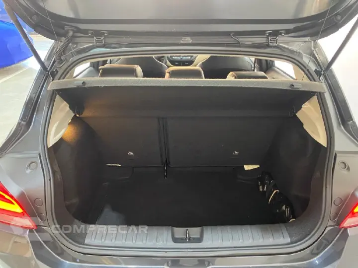 ONIX 1.0 TURBO FLEX PREMIER AUTOMATICO