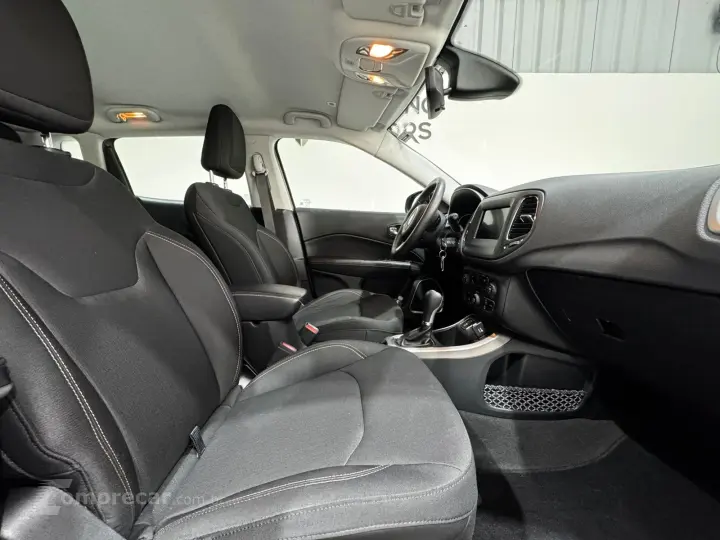 COMPASS 2.0 16V FLEX SPORT AUTOMÁTICO