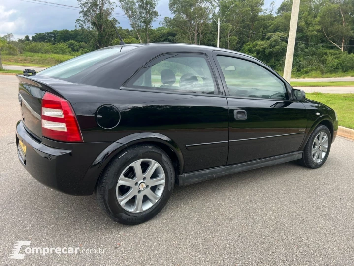 ASTRA 2.0 MPFI Advantage 8V