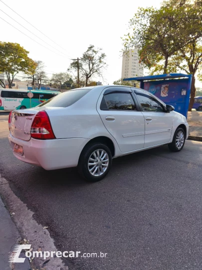Etios Sedan 1.5 16V 4P FLEX XLS