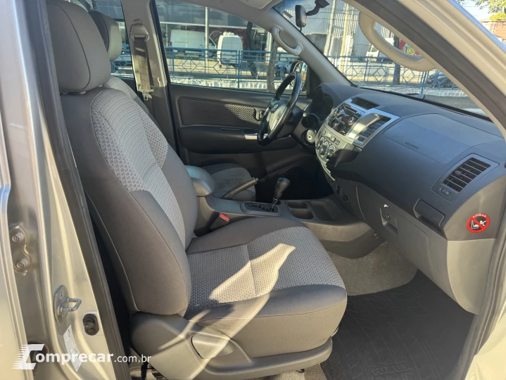 HILUX 2.7 SR 4X2 CD 16V