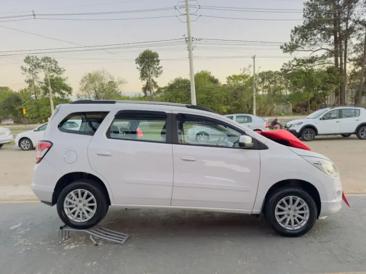 SPIN 1.8 LT 8V