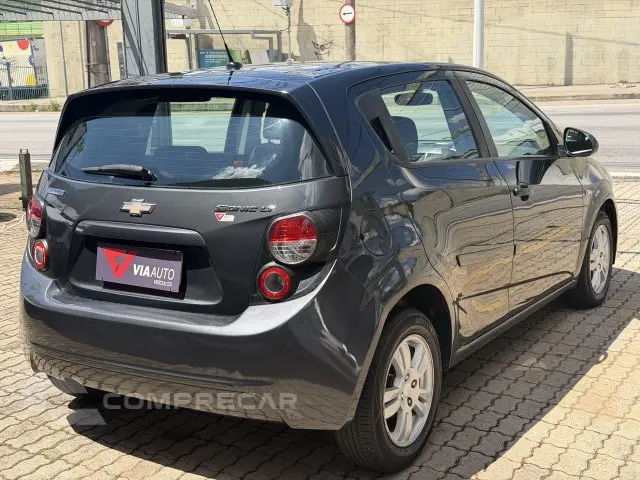 SONIC HATCH - 1.6 LTZ 16V 4P AUTOMÁTICO