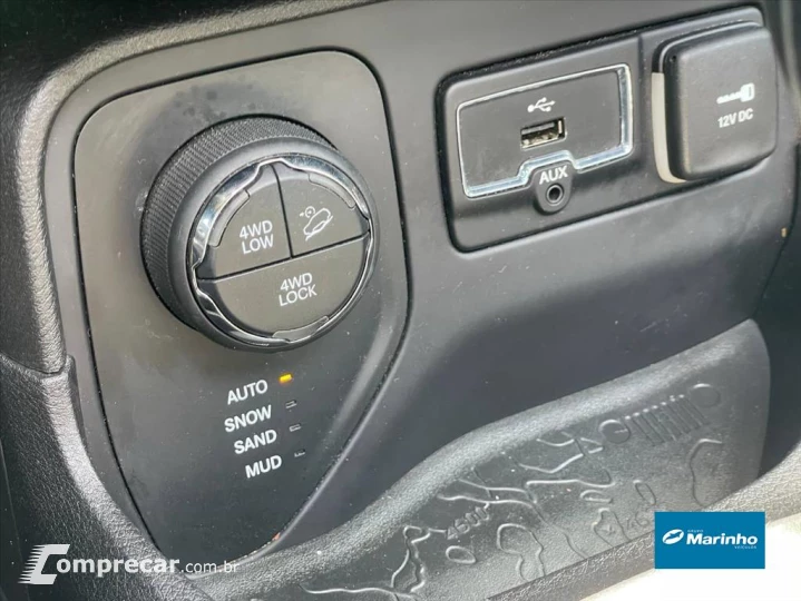 RENEGADE 1.8 16V FLEX LONGITUDE 4P AUTOMÁTICO