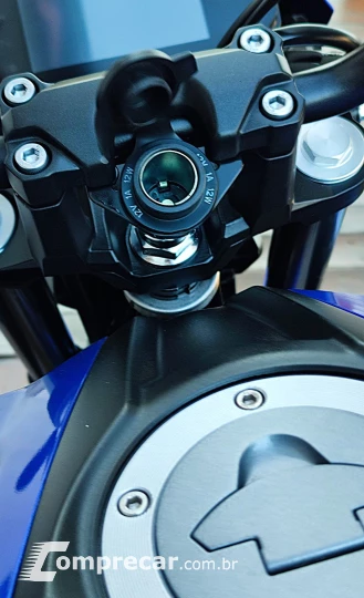 YAMAHA FZ25 FAZER ABS