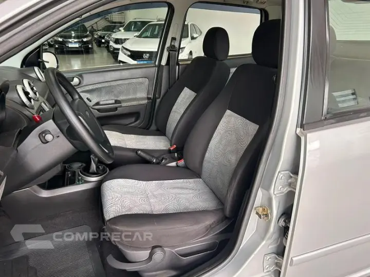 FIESTA SEDAN 1.6