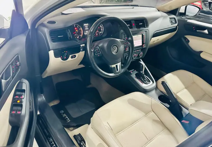 JETTA 2.0 Comfortline