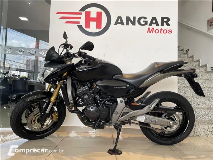 CB 600F HORNET