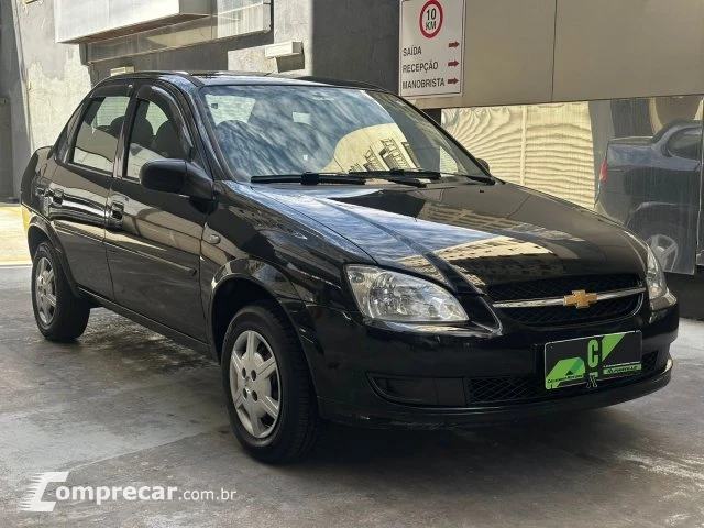 CLASSIC - 1.0 MPFI LS 8V 4P MANUAL