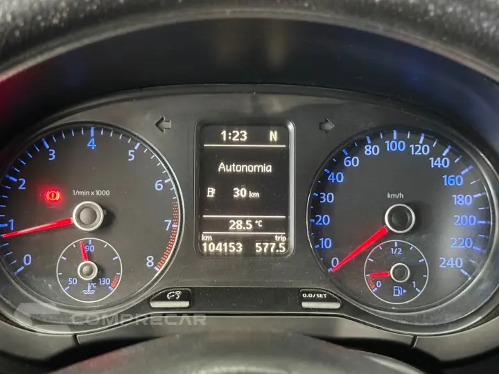 FOX 1.6 MI 8V FLEX 4P AUTOMATIZADO