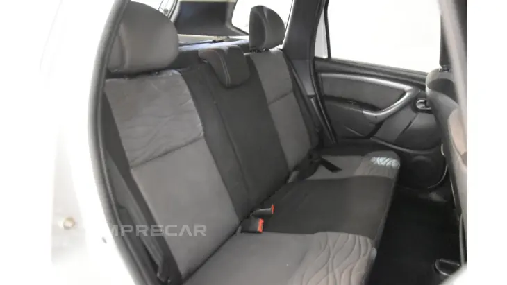 DUSTER - 2.0 DYNAMIQUE 4X2 16V 4P AUTOMÁTICO