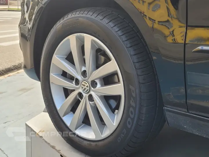 Fox Connect 1.6 Flex 8V 5p