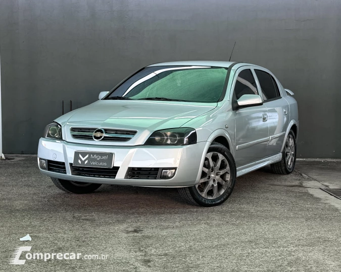 ASTRA 2.0 MPFI Advantage 8V