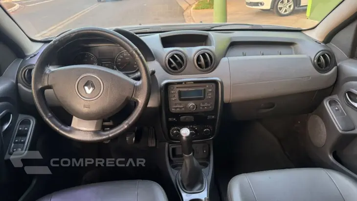 Duster 1.6 16V 4P FLEX DYNAMIQUE