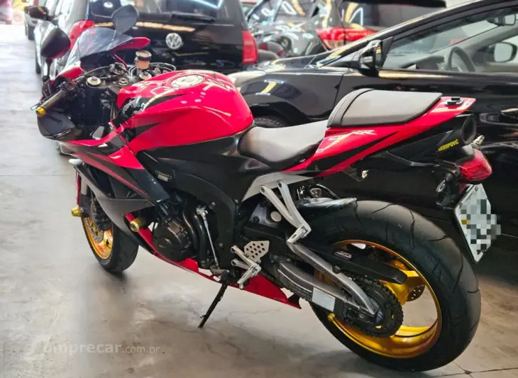 CBR 600 RR