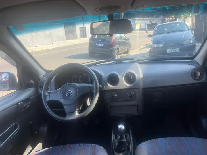 CELTA 1.0 MPFI 8V