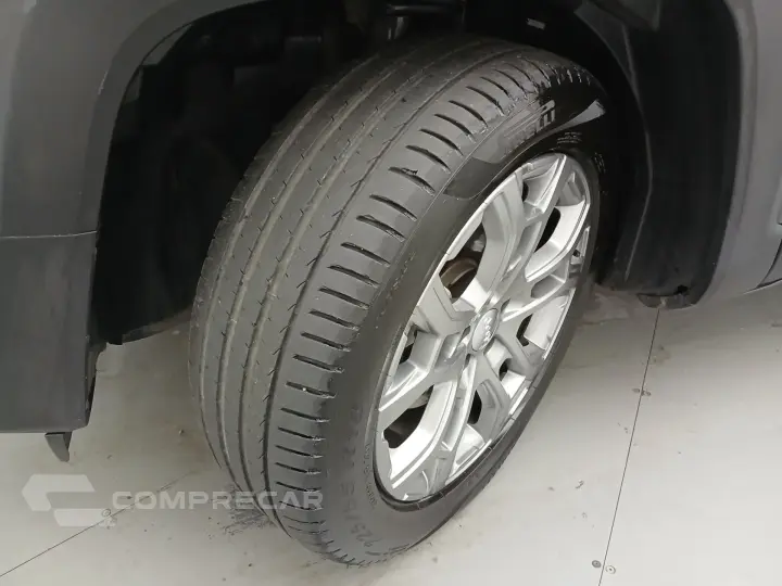 RENEGADE 1.3 T270 TURBO FLEX LONGITUDE AT6