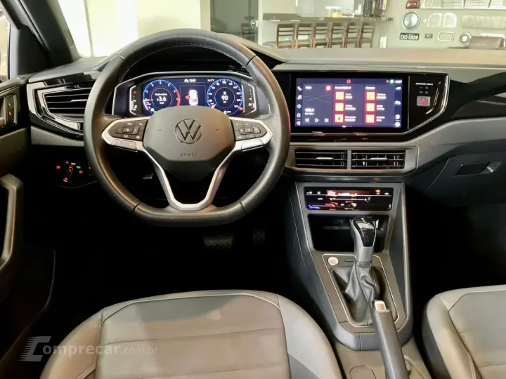 Nivus 1.0 4P FLEX 200 TSI HIGHLINE TURBO AUTOMÁTICO