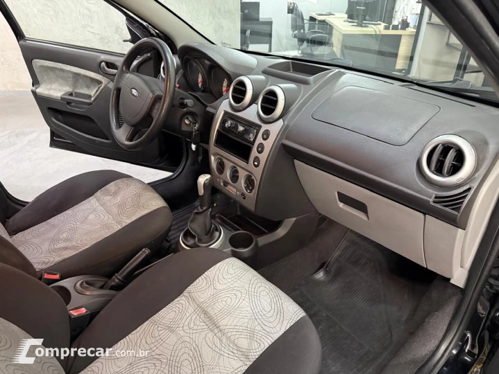 FIESTA 1.6 SE Sedan 16V