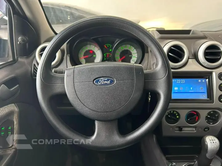 FIESTA SEDAN 1.6