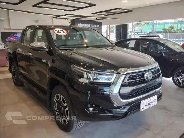 HILUX 2.8 D-4D TURBO DIESEL CD SRX 4X4 AUTOMÁTICO